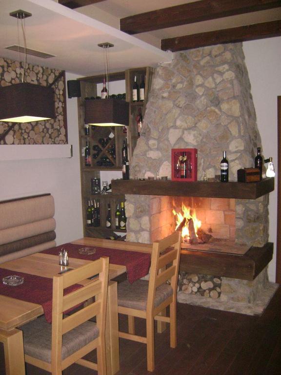 Guest House Zavicaj פאלה מראה חיצוני תמונה